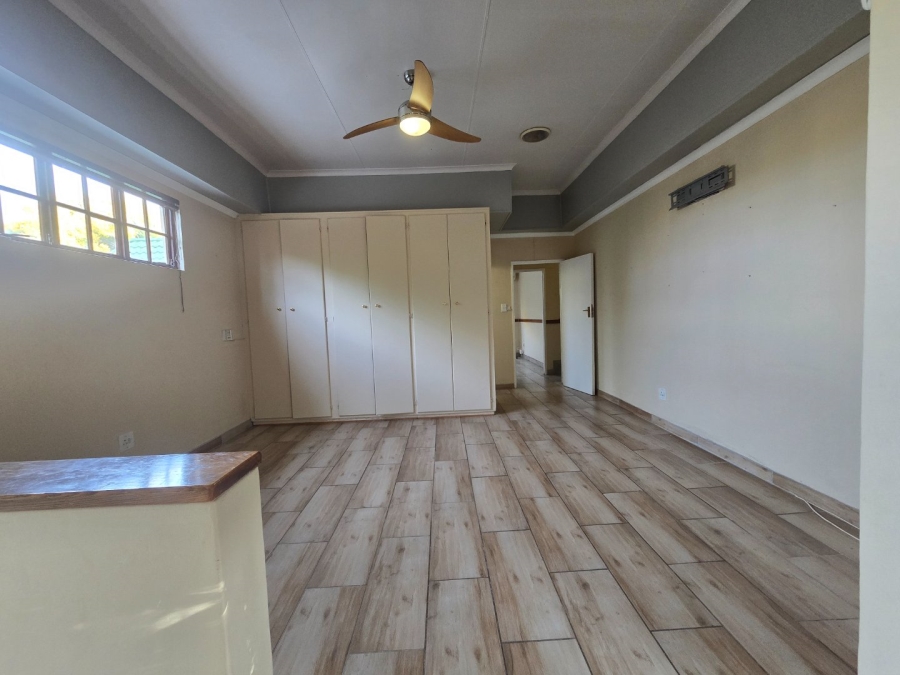 3 Bedroom Property for Sale in Pentagon Park Free State